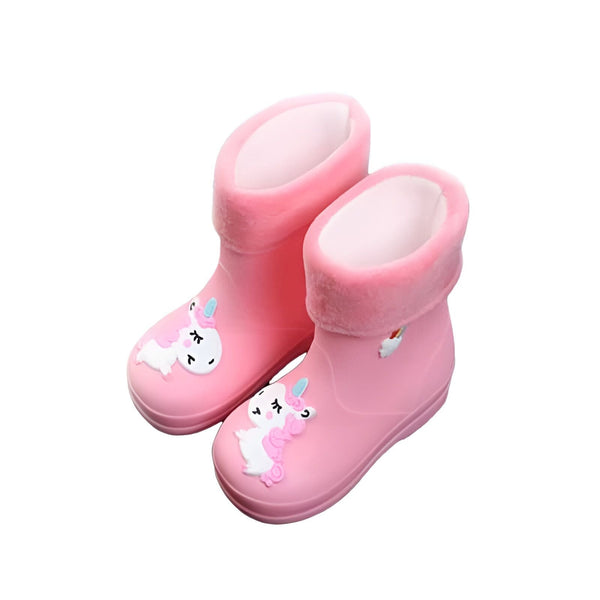 Deux bottes de pluie roses pour enfants avec doublure douce et décorations licorne. Idéales pour les jours de pluie, confort et style pour les petits., 45501099016447,45501099049215,45501099081983,45501099114751,45501099147519,45501099180287,45501099213055,45501099245823,45501099278591 | Licorne Shop