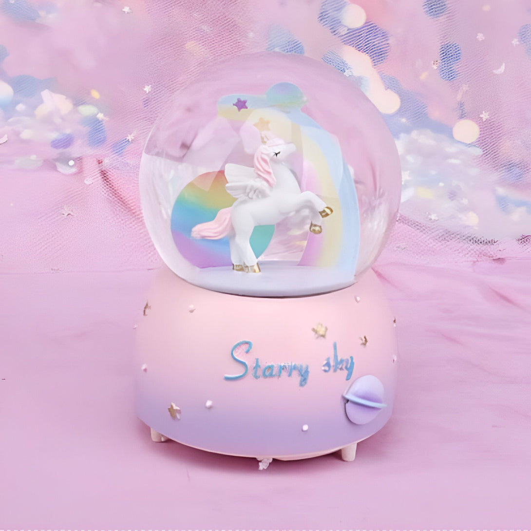 Boule à neige avec licorne et arc-en-ciel à l'intérieur, socle rose et violet avec l'inscription "Starry Sky". Décoration féérique et enfantine., 45501134078207 | Licorne Shop