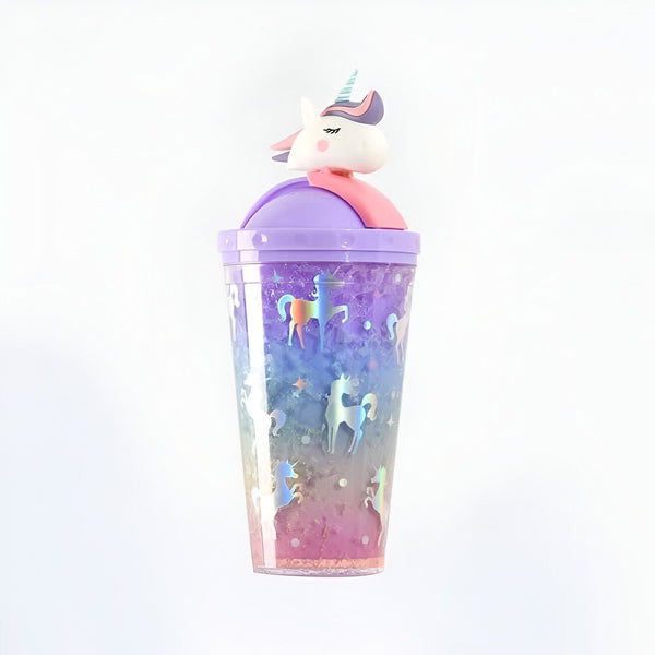 Gobelet à paillettes avec couvercle et figurine licorne. Décoration avec motif licorne arc-en-ciel. Idéal pour les enfants, ce gobelet fantaisie est parfait pour rester hydraté avec style. Boisson, accessoire, fantaisie, kawaii., 45501175628031 | Licorne Shop