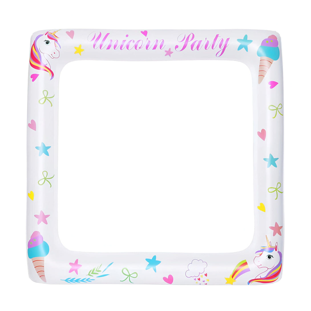 Cadre gonflable carré blanc décoré sur le thème des licornes et des glaces colorées, idéal pour les fêtes d'anniversaire d'enfants. Inscription "Unicorn Party" en rose., 45501133390079 | Licorne Shop