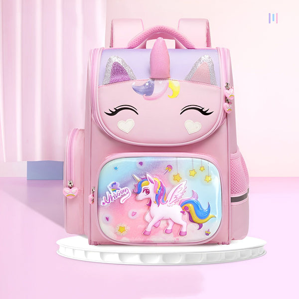 Un sac à dos rose avec une image de licorne dessus