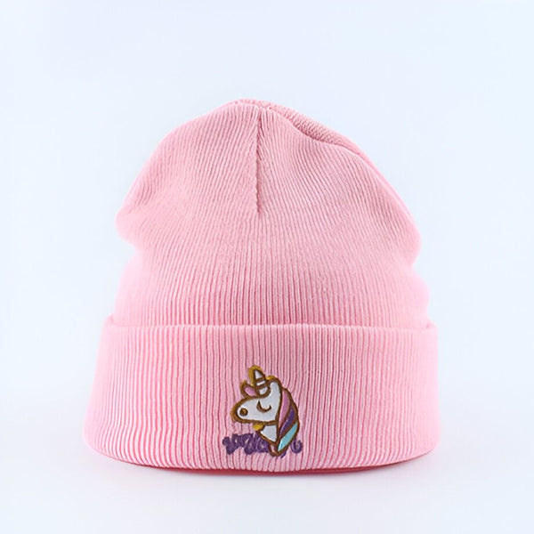 Bonnet rose en tricot avec broderie de licorne. Chapeau d'hiver pour enfant, mignon et confortable., 45501690642687 | Licorne Shop