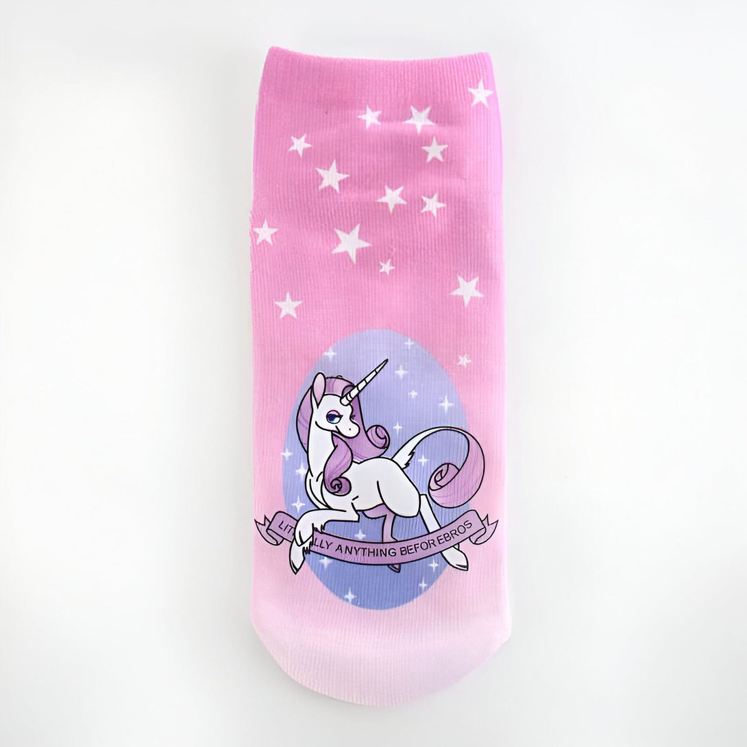 Chaussette rose avec étoiles et dessin d'une licorne entourée de la phrase "Literally Anything Before Bros". Accessoire de mode fantaisie, style kawaii., 45502202249471 | Licorne Shop