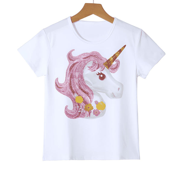 T-shirt blanc enfant avec un dessin de tête de licorne rose pailletée avec des fleurs sur le cou, suspendu sur un cintre. Vêtement fantaisie pour filles., 45502303961343,45502303994111,45502304026879,45502304059647,45502304092415,45502304125183,45502304157951,45502304190719 | Licorne Shop