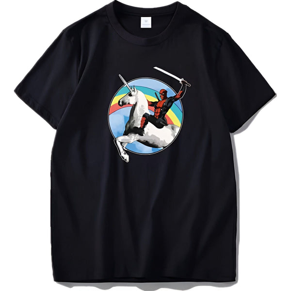 T-shirt noir avec imprimé de Deadpool chevauchant une licorne devant un arc-en-ciel. Deadpool tient une épée. Vêtement geek et humoristique., 45502331060479,45502331093247,45502331126015,45502331158783,45502331191551,45502331224319,45502331257087,45502331289855 | Licorne Shop