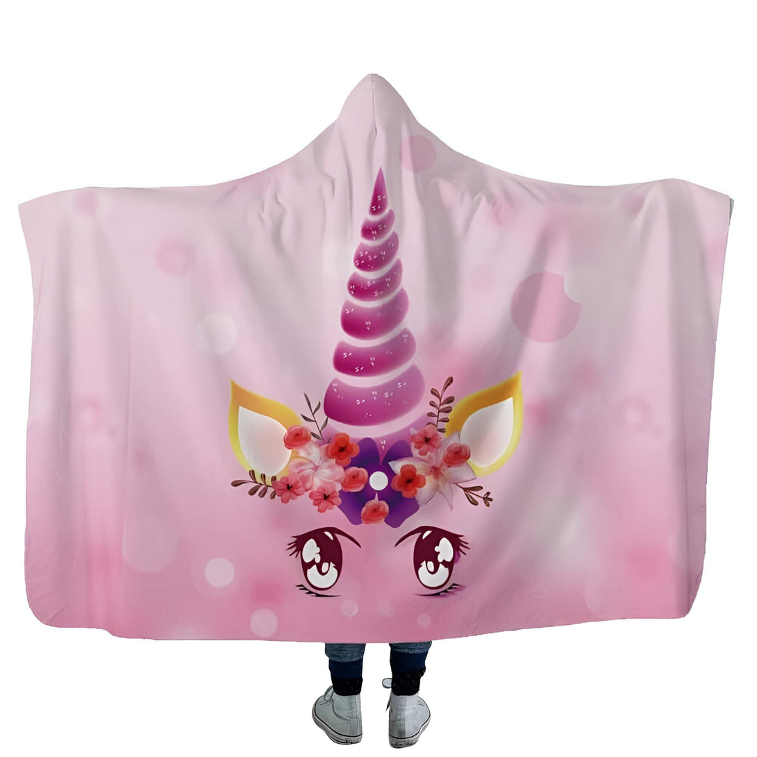 Couverture à capuche rose avec motif de licorne, ornée de fleurs. Parfaite pour se détendre avec style et chaleur. Design unique et confortable., 45501078274303 | Licorne Shop
