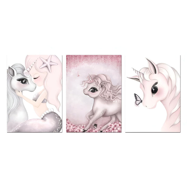 Tableaux décoratifs pour chambre d'enfant : sirène et licornes roses et grises. Illustrations douces et féériques, parfaites pour une ambiance calme et poétique. Idéal pour une décoration murale originale., 45501131882751 | Licorne Shop