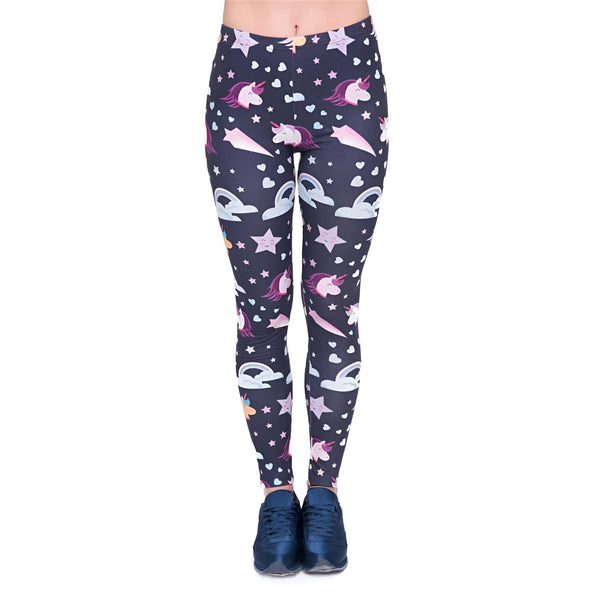 Legging imprimé licornes, étoiles et nuages sur fond bleu marine. Chaussures de sport bleues., 45501940662527,45501940891903,45501941022975,45501941121279,45501941252351,45501941350655,45501941448959,45501941547263 | Licorne Shop