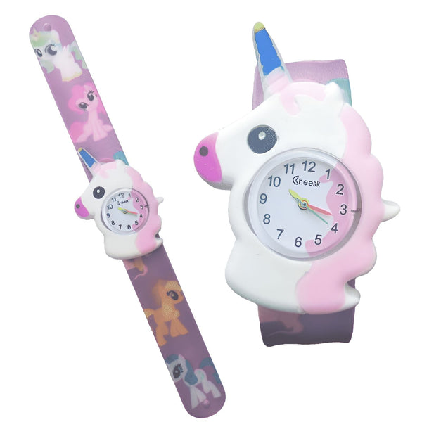 Montre pour enfant à motif licorne rose et blanche, avec bracelet à pression orné de motifs de poneys. Affiche l'heure de manière analogique. Idéale pour apprendre à lire l'heure., 45501726359807 | Licorne Shop