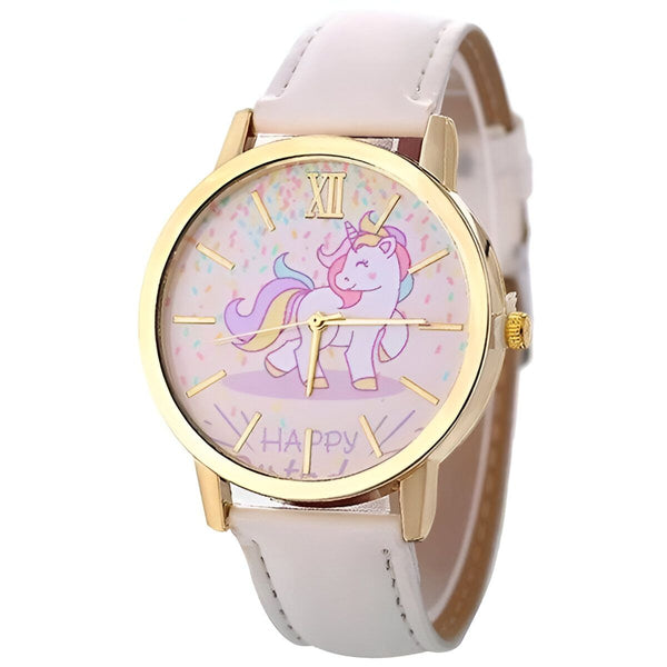 Une montre licorne avec un bracelet en cuir rose et un cadran coloré.