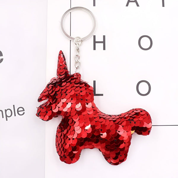 Porte-clés licorne rouge à paillettes scintillantes. Accessoire de mode fantaisie et brillant. Idéal pour personnaliser un sac, un trousseau de clés, ou comme cadeau original et mignon. Design unique et tendance., 45501196435711 | Licorne Shop