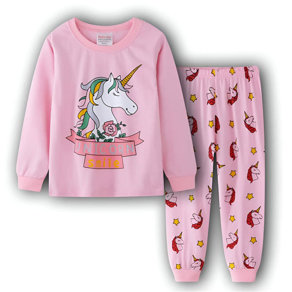 Pyjama rose pour enfant avec motif de licorne sur le haut et le pantalon. Confortable et doux, idéal pour une bonne nuit de sommeil., 45502374772991,45502374805759,45502374838527,45502374871295,45502374904063,45502374936831,45502374969599,45502375002367 | Licorne Shop