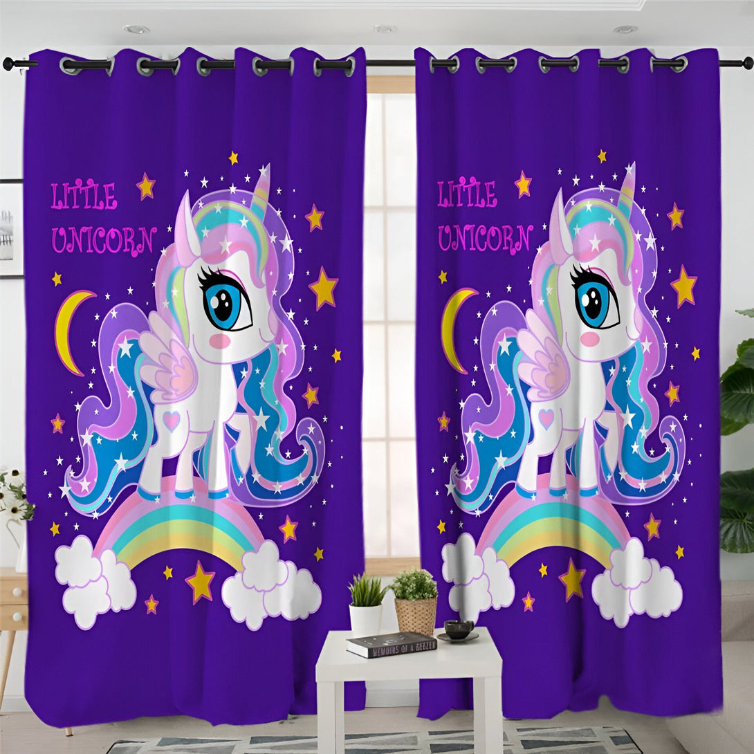 Rideaux violets avec motif de licorne, dessin animé mignon d'une licorne sur un arc-en-ciel, étoiles dorées et lune, parfait pour une chambre d'enfant., 45501035315455 | Licorne Shop