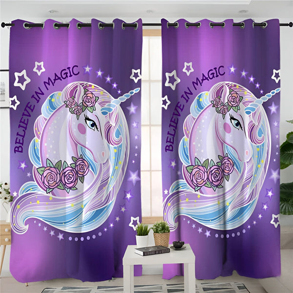 Rideaux violets avec motif de licorne, étoiles, et texte "Believe in Magic". Décoration intérieure pour enfants., 45501035544831 | Licorne Shop