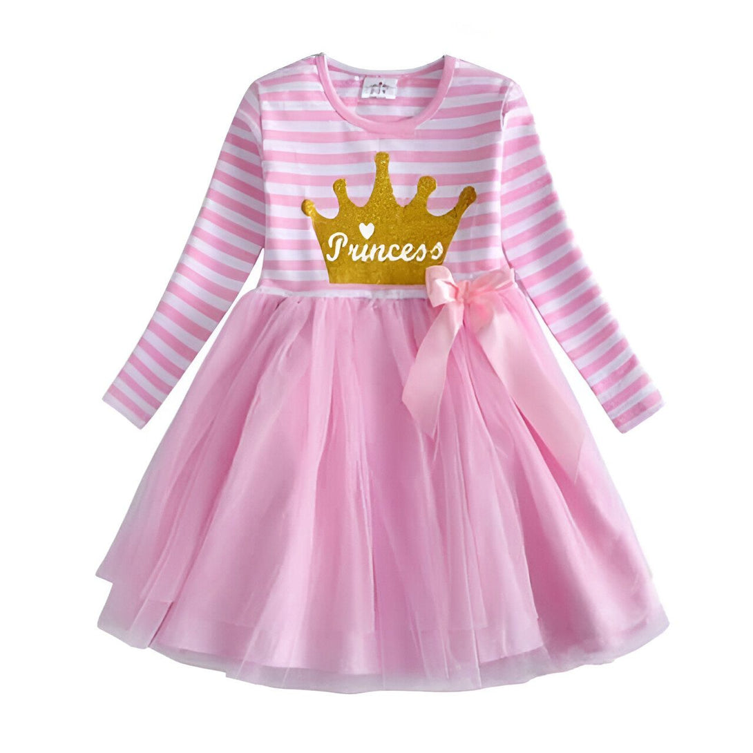 Robe de princesse pour fille avec un haut rayé rose et blanc, manches longues, couronne dorée avec le mot "Princess". Jupe rose en tulle avec un ruban rose., 45501384753407,45501384786175,45501384818943,45501384851711,45501384884479,45501384917247,45501384950015,45501384982783 | Licorne Shop