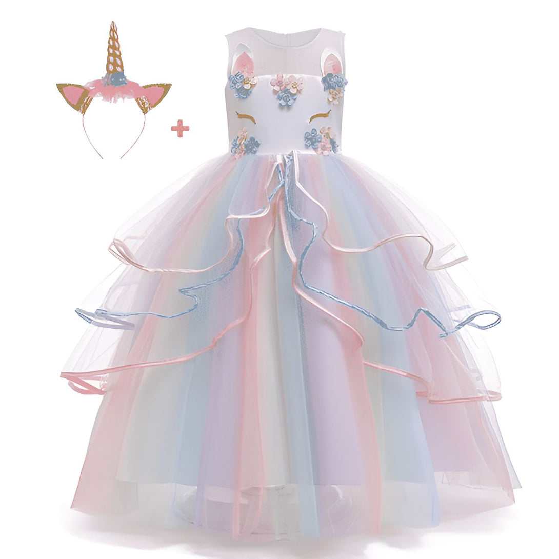 Robe de princesse licorne avec bandeau assorti. La robe est blanche en haut avec des décorations florales et une jupe arc-en-ciel à volants. Idéal pour déguisements, fêtes d'anniversaire, ou cadeau., 45501417226495,45501417259263,45501417324799,45501417357567,45501417390335,45501417423103,45501417455871,45501417488639 | Licorne Shop