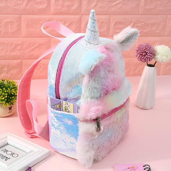Sac à dos pour enfant en forme de licorne, avec paillettes et fourrure multicolore. Détails comme la corne scintillante et les oreilles ajoutent une touche magique. Idéal pour les petites filles aimant les contes de fées., 45501277405439 | Licorne Shop