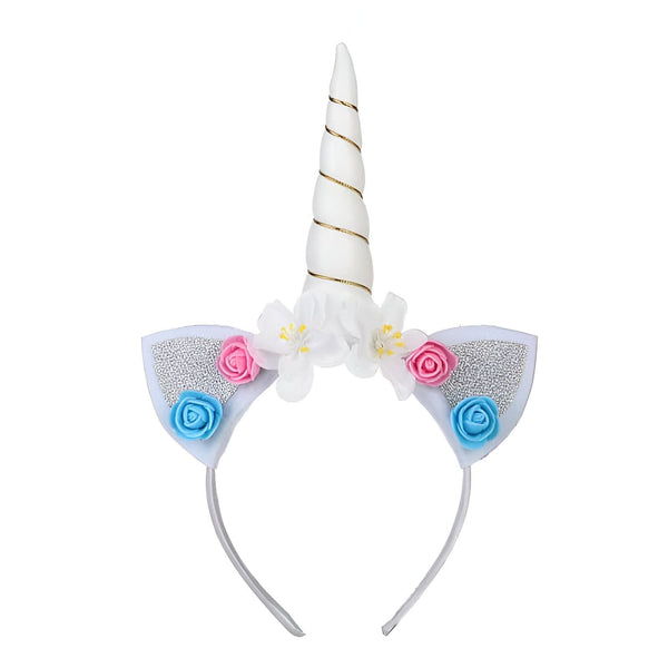 Serre-tête licorne avec corne blanche en spirale dorée, oreilles argentées, fleurs blanches, roses et bleues. Accessoire fantaisie pour déguisement, fêtes d'anniversaire et événements thématiques., 45502408589567 | Licorne Shop