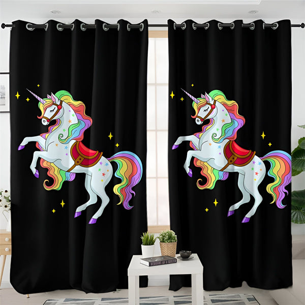 Rideaux noirs avec motif d'unicorne coloré, crinière arc-en-ciel, corne dorée et étoiles scintillantes. Décoration de chambre féérique et originale., 45501034889471 | Licorne Shop