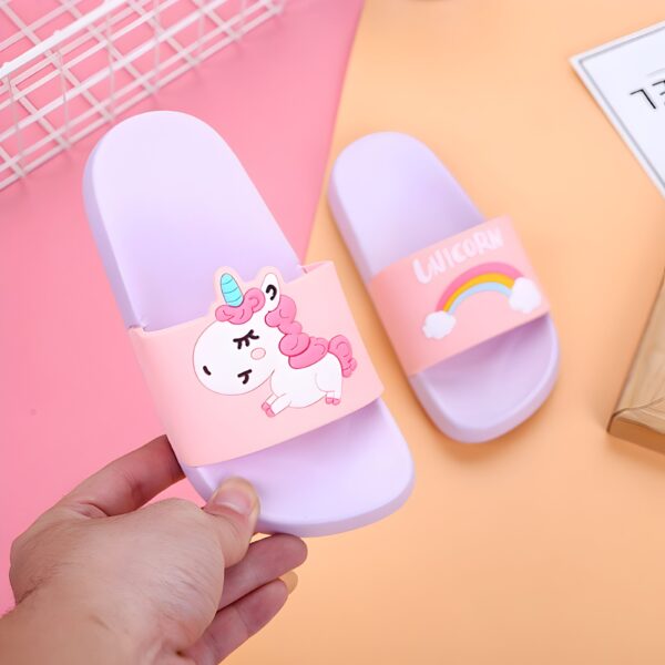 Tongs_Licorne_Fille.jpg Tongs Licorne Fille
