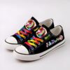 Baskets noires personnalisées avec des motifs de licornes colorées et lacets arc-en-ciel. Chaussures originales pour enfants et adultes. Mode fantaisie et décontractée., 45502279876863,45502279909631,45502279942399,45502279975167,45502280007935,45502280040703,45502280073471,45502280106239,45502280139007 | Licorne Shop