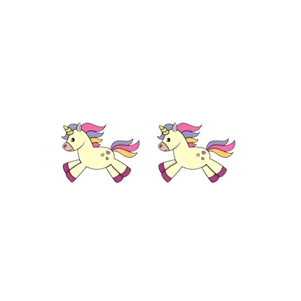 boucles-d-oreilles-licorne-qui-court-enfant-2a.jpg Deux licornes de dessin animé avec des crinières et des queues arc-en-ciel.