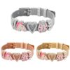 bracelet-motif-licorne-4a.jpg L'image représente un bracelet en acier inoxydable avec des breloques en forme de licorne, de cœur et de coccinelle. Le bracelet est disponible en trois couleurs : argent, or et or rose.