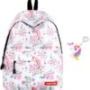 L'image représente un sac à dos à motif floral avec une poche avant et un porte-clés licorne offert en cadeau. Le sac à dos est de couleur blanche avec des fleurs roses, bleues et vertes. Il est parfait pour les filles qui aiment les licornes et les fleurs.