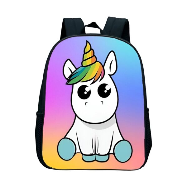 cartable-licorne-kawaii-garcon-4a.jpg Une image d'un sac à dos d'écolier avec une licorne blanche et arc-en-ciel.