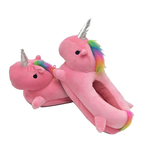 Paire de pantoufles licorne roses en peluche, avec une crinière arc-en-ciel et une corne argentée. Chaussons confortables et originaux., 45502195302655,45502195335423,45502195368191,45502195400959,45502195433727,45502195466495,45502195499263,45502195532031,45502195564799 | Licorne Shop