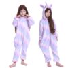 combinaison-pyjama-licorne-douce-pour-enfants-1a.jpg Deux fillettes en pyjamas licorne, une avec capuche et l'autre sans. Les pyjamas sont doux et colorés dans des tons de violet, bleu et blanc., 45502359798015,45502359830783,45502359863551,45502359896319,45502359929087,45502359961855,45502359994623,45502360027391 | Licorne Shop