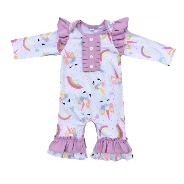 costume-licorne-bebe-naissance-1a.jpg Grenouillère pour bébé à manches longues avec imprimé licorne et arc-en-ciel, bordure à volants lilas, fermeture boutonnée, adorable tenue pour nourrisson., 45501209968895,45501210001663,45501210034431,45501210067199,45501210099967,45501210132735,45501210165503,45501210198271 | Licorne Shop