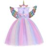 deguisement-robe-licorne-fille-avec-ailes-1a.jpg Robe de déguisement de licorne avec ailes irisées et serre-tête à corne dorée. Jupe longue en tulle multicolore (rose, violet, bleu, jaune). Corsage lilas orné de fleurs. Costume féerique pour enfant., 45502406230271,45502406263039,45502406295807,45502406328575,45502406361343,45502406394111,45502406426879,45502406459647 | Licorne Shop