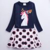 la-robe-licorne-jilly-pailletee-pour-fille-1a.jpg Robe enfant bleu marine à manches longues avec imprimé licorne et jupe plissée à pois. Vêtement mignon pour fille avec motif fantaisie., 45501379150079,45501379182847,45501379215615,45501379248383,45501379281151,45501379313919,45501379346687,45501379379455 | Licorne Shop