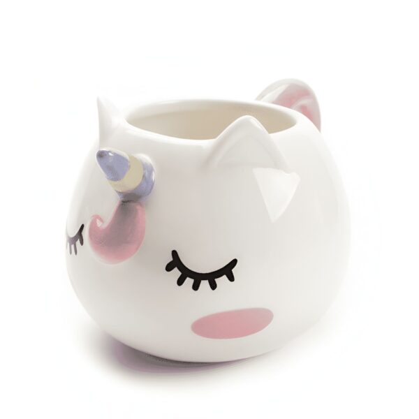 Tasse en forme de licorne blanche, avec des cils, un corne colorée, des oreilles roses et des joues roses. Objet mignon et fantaisiste., 45501188931839 | Licorne Shop