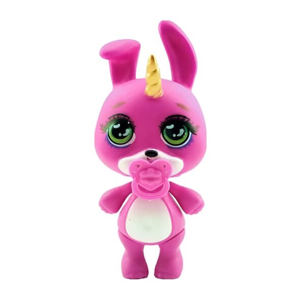 lapin-licorne-poopsie-caca-magique-1a.jpg Figurine rose d'un lapin-ourson avec une corne de licorne dorée et une sucette rose. Jouet pour enfants avec de grands yeux brillants., 45502406689023 | Licorne Shop