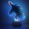 miroir-licorne-avec-lumieres-led-1a.jpg Lampe LED en forme de licorne avec un effet tunnel infini. Décoration lumineuse avec des lumières bleues, vertes et roses sur un fond bleu foncé. Éclairage d'ambiance original., 45501075259647 | Licorne Shop