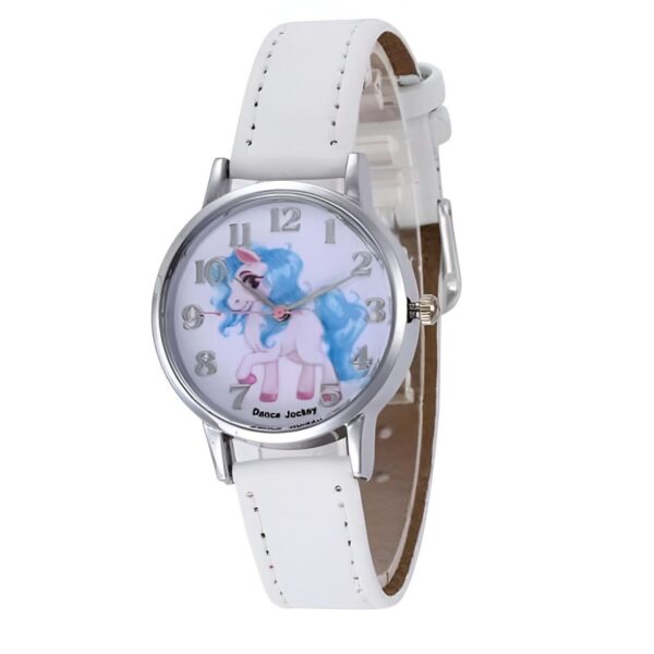 Montre pour enfant avec un bracelet blanc et un cadran orné d'un dessin de licorne avec des cheveux bleus. Accessoire idéal pour apprendre l'heure avec style., 45501963370751 | Licorne Shop
