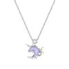 Un collier avec un pendentif en forme de licorne. La licorne est violette avec une crinière et une queue roses. Le pendentif est entouré de petites étoiles en cristal.