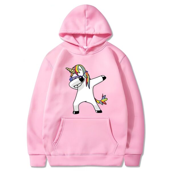 pull-licorne-adulte-unisexe-rose-1a.jpg Une illustration d'une licorne rose avec des lunettes de soleil arc-en-ciel qui fait un dab.