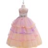 robe-deguisement-licorne-orange-fille-5a.jpg Une robe de princesse en tulle rose et jaune avec des fleurs en 3D et des rubans colorés.
