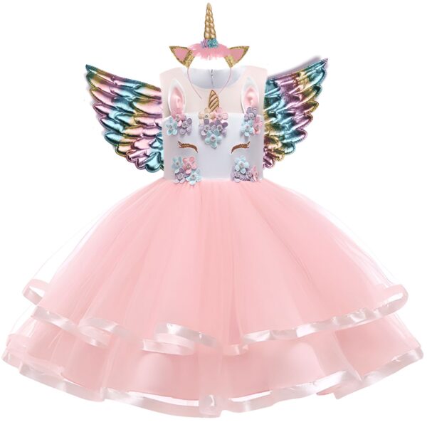 robe-licorne-bebe-avec-ailes-pour-fete-1a.jpg Robe rose de fantaisie pour enfant, thème licorne avec ailes irisées et serre-tête orné d'une corne. Déguisement de princesse, fête d'anniversaire, costume féérique., 45501382426879,45501382459647,45501382492415,45501382525183,45501382557951,45501382590719,45501382623487,45501382656255 | Licorne Shop