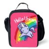sac-a-dejeuner-licorne-pour-enfants-packi-1a.jpg Sac à lunch pour enfants noir et rose avec un dessin de licorne devant un arc-en-ciel et l'inscription "Hello Unicorn"., 45501327474943 | Licorne Shop