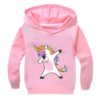 sweat-a-capuche-licorne-avec-oreilles-et-corne-pour-femmes-1a.jpg Sweat à capuche rose pour enfants avec un dessin de licorne faisant le dab. Vêtement d'hiver pour fille., 45502394335487,45502394368255,45502394401023,45502394433791,45502394466559,45502394499327,45502394532095,45502394564863 | Licorne Shop